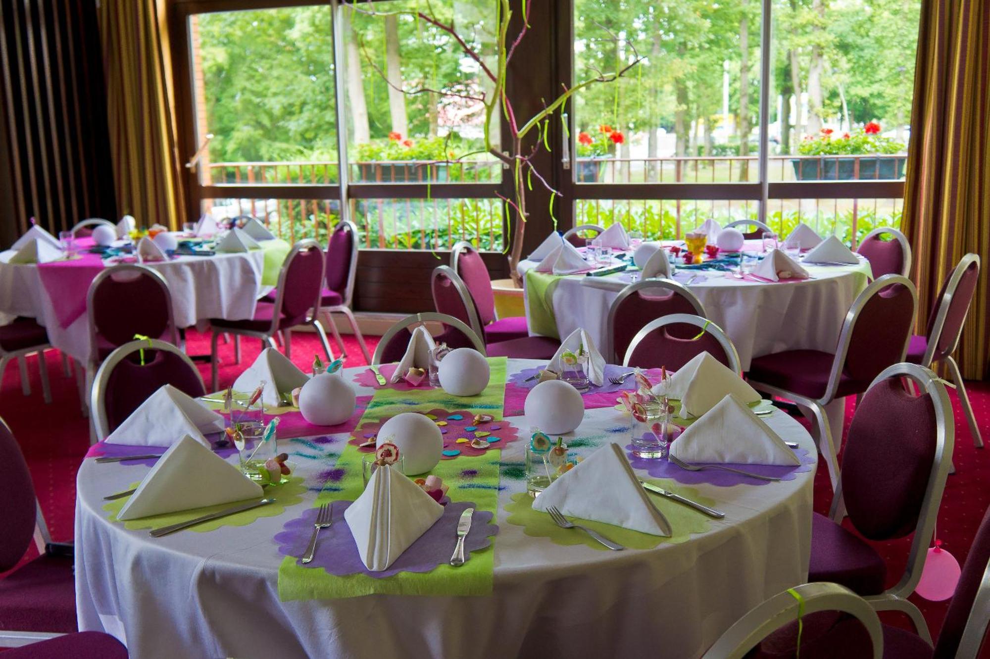 Le Grand Monarque Otel Melun Dış mekan fotoğraf