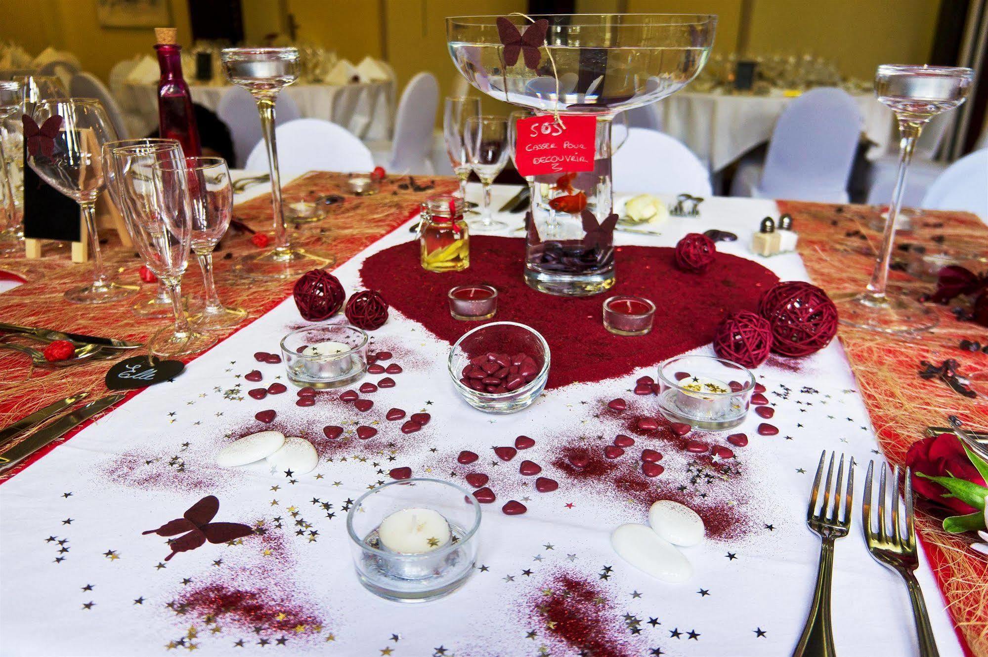 Le Grand Monarque Otel Melun Dış mekan fotoğraf